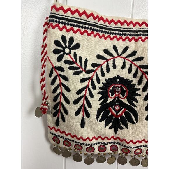 Free People Boho Crossbody Embroidered Cinch Top Bag with Chain Strap - Picture 7 of 10